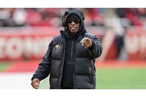 10 college football coaches who were better off as big fish in little ponds