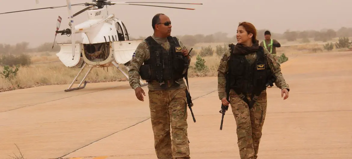 Captain Sandra Hernandez Vega (right) in Timbuktu, Mali (file)
