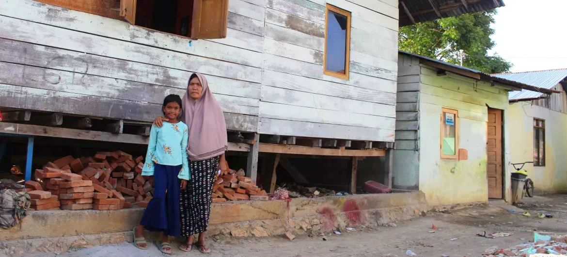 Families in Aceh, Indonesia, have received faith-based cash grants to make improvements to their homes. Families in Aceh, Indonesia, have received faith-based cash grants to make improvements to their homes.