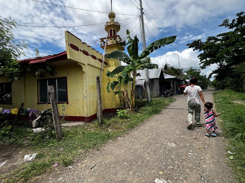 The mosque in Liton. 