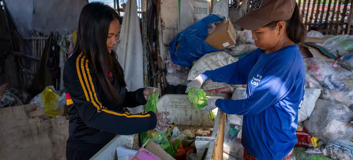 Edna Bilacog and Rose Ann Tungol have been supporting their families as waste segregators. Edna Bilacog and Rose Ann Tungol have been supporting their families as waste segregators.