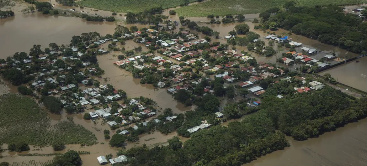 The impact of Storm Nate was catastrophic for Costa Rica, affecting 117 national roads and 113,000 hectares of agricultural production, damaging 423 bridges and causing more than $380 million in losses. (file) The impact of Storm Nate was catastrophic for Costa Rica, affecting 117 national roads and 113,000 hectares of agricultural production, damaging 423 bridges and causing more than $380 million in losses. (file)