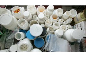 WHO guidance takes aim at ‘antibiotic pollution’ from manufacturing labs | UN News