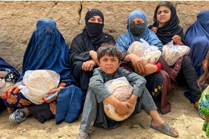 Nearly half the world’s 1.1 billion poor live in conflict settings | UN News