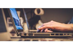 Why is the manosphere on the rise? UN Women sounds the alarm over online misogyny | UN News