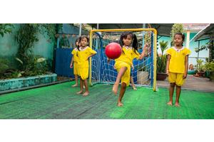 Champions for Change: World football teams up with UN development goals | UN News