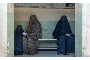 Experts decry measures to ‘steadily erase’ Afghan women and girls from public life | UN News