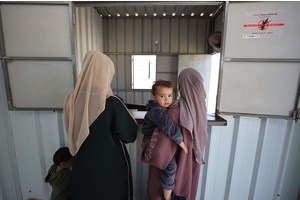 Gaza: UN rights chief condemns new killings around private aid hub | UN News