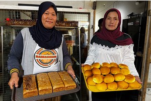 From banana bread to pineapple pizzas: Women in the Philippines bake a better future | UN News