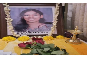 Kerala HC issues notice to Kozhikode hospital on Lesbian couple plea against conversion therapy