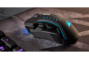The Corsair Glaive RGB aims to be a perfect fit for everyone with changeable grips