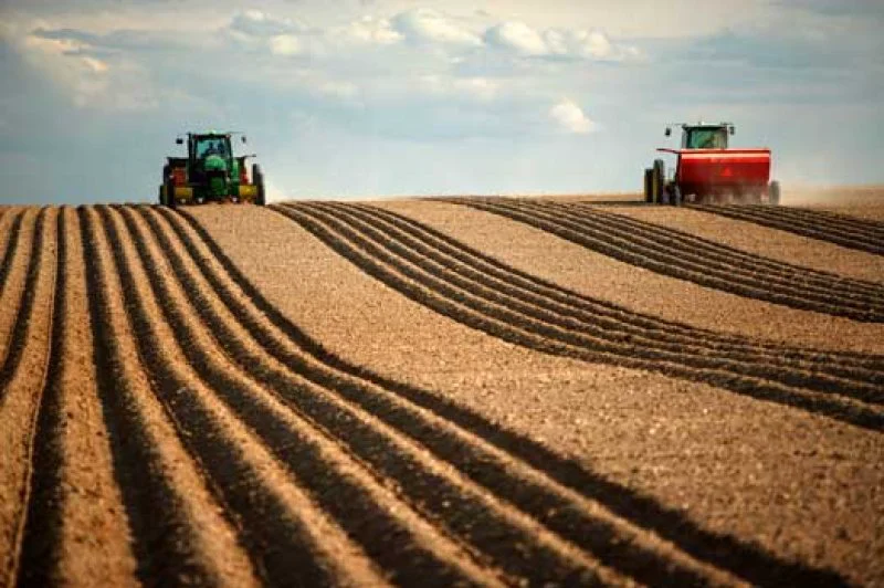 Agriculture Plowing Tractors Agriculture Plowing Tractors