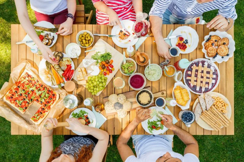 Eating-Smart-Outside-scaled Eating-Smart-Outside-scaled