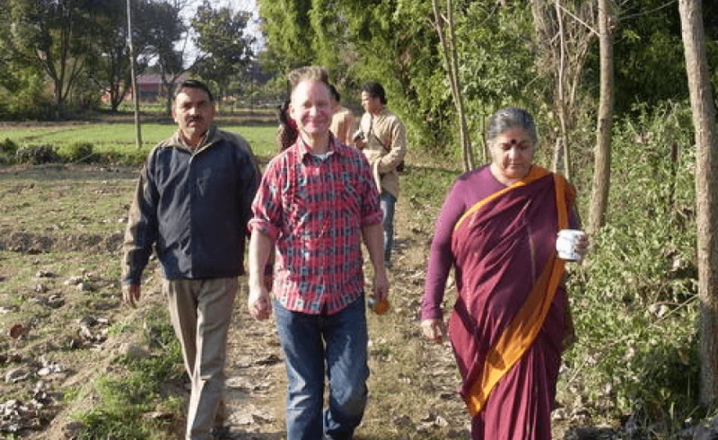 Vandana Shiva (right). Credit: The Ecologist