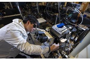 Revolutionary Photon-Avalanching Nanoparticles Pave the Way for Advanced Optical Computing