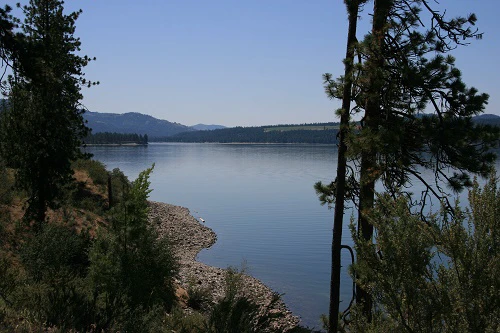 Explore nature and history on one of the biggest lakes in Washington. Photo courtesy of National Park Service