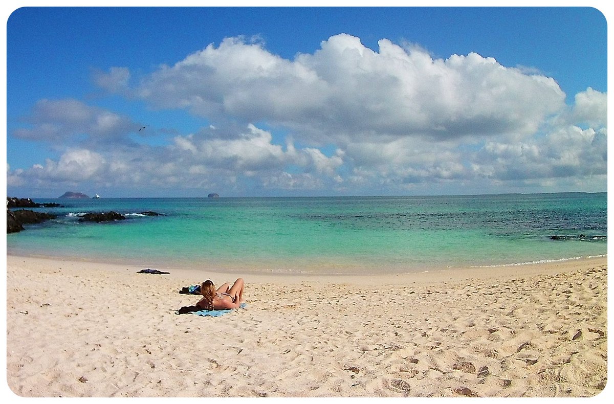 galapagos beach