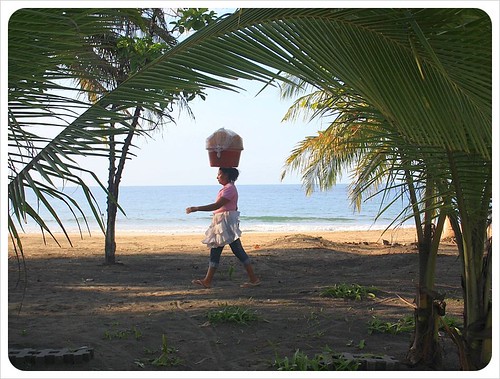 Manzanillo Vendor woman at the beach