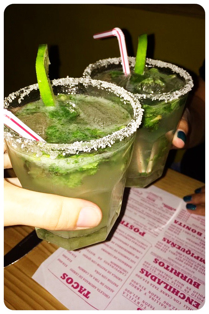 is it safe to travel in colombia