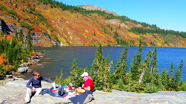 Photo of picnicers at Heart Lake.