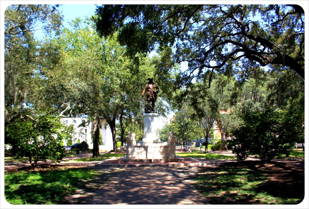 savannah Oglethorpe sculpture in Chippewa Square