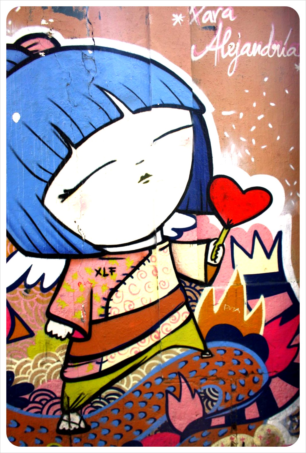 valencia street art japanese girl