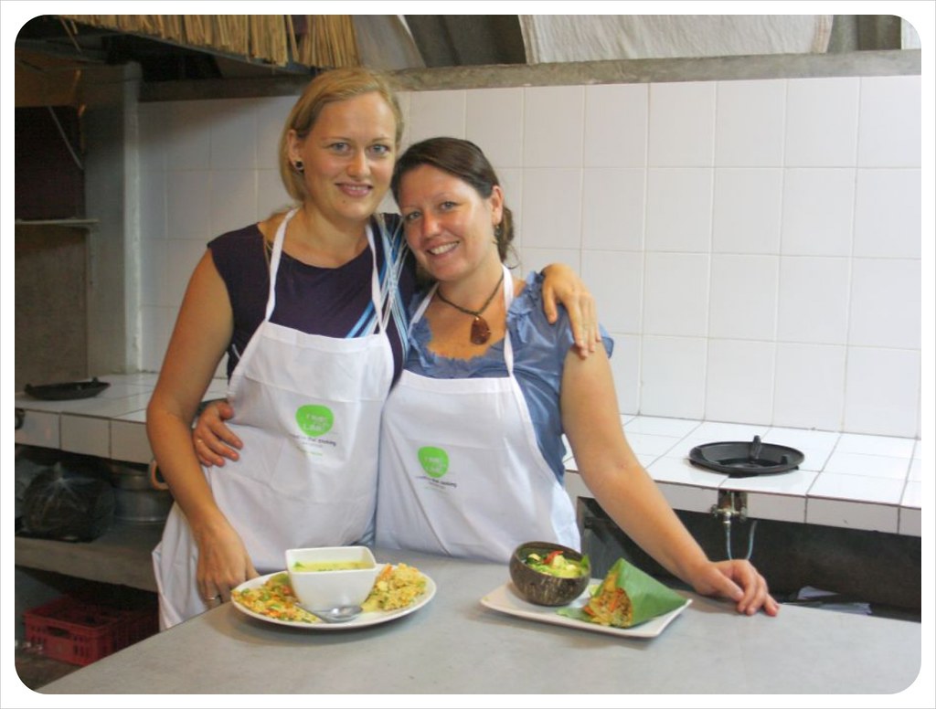 jess & dani time for lime cooking class Koh Lanta cooking class