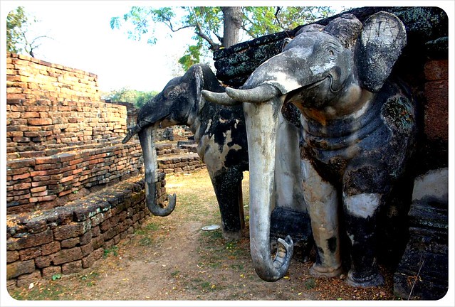 kamphaeng phet elephant temple