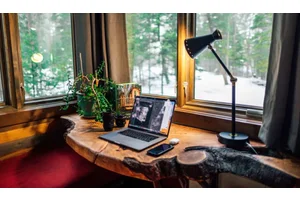 Work from Home Gift Guide: 18 Amazing Gifts for Remote Workers