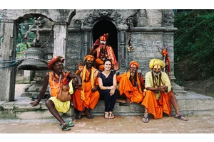 How to Use Your Social Network to Travel the World