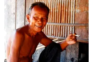 Travel Photography: How to Photograph People