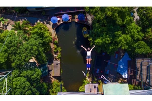 Canyon Swinging in Cairns: Conquering My Fear of Heights